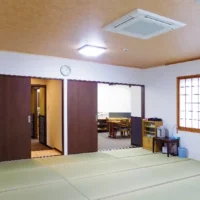 来迎舎口加斎場　遺族控室